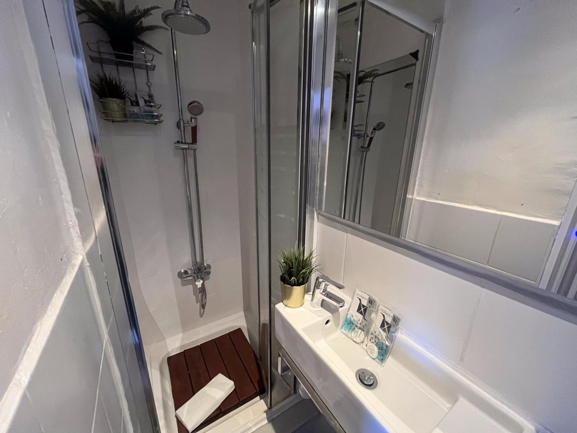 Апартаменты Diagonal Mar 2Bd 2Bth Self Check In Барселона Экстерьер фото
